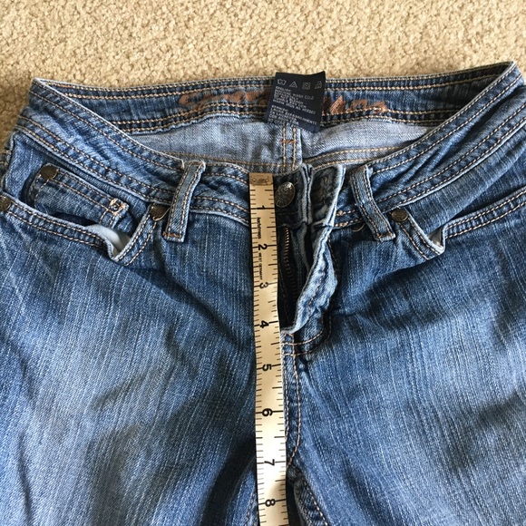 Squeeze Jeans size 3/4 Medium wash - Picture 3 of 5